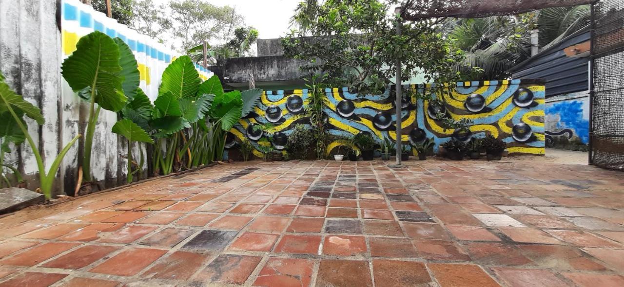 A Loft Vandrarhem Alappuzha Exteriör bild